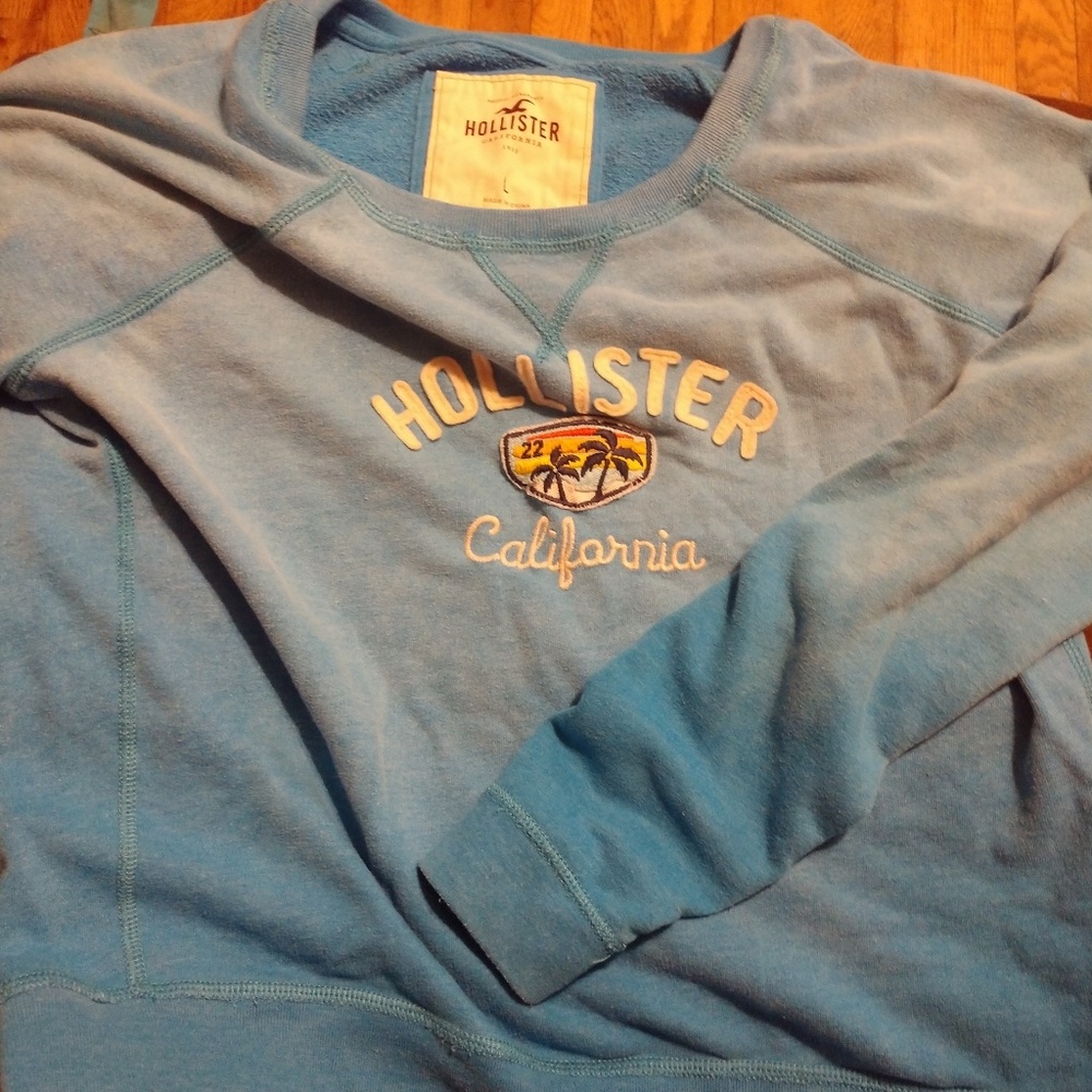 Hollister sweatshirt